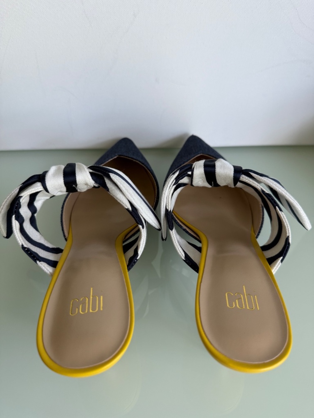 CAbi Style 6022 Bow Kitten Heels Blue Stripe Bow Yellow Heel Size 8 EUC w/Box - Picture 4 of 12